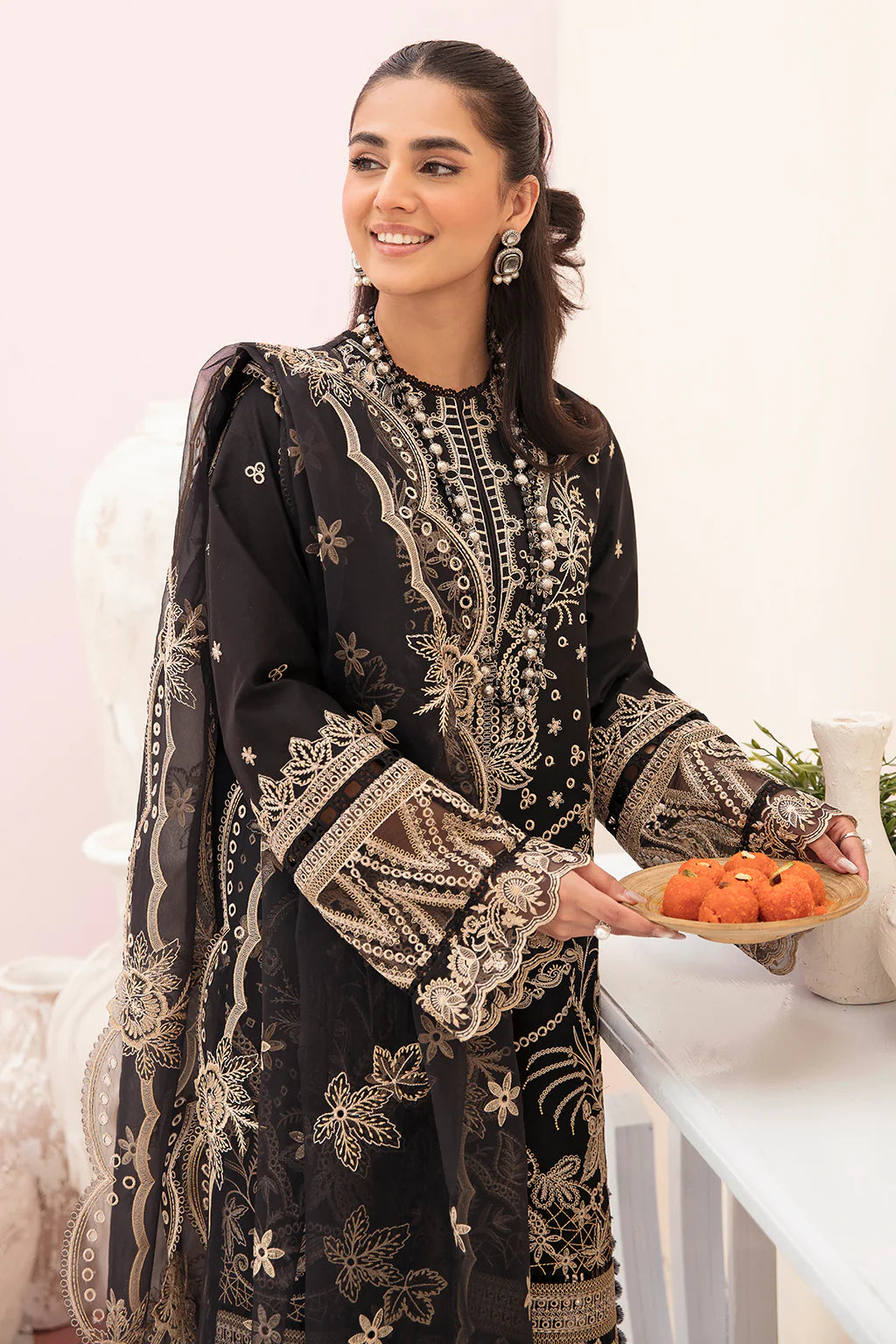 Afrozeh Unstitched 3 Piece Embroidered Lawn Suit FCAF23 AL-23-V3-07 Noir - Festive Collection Brand Mafia by Zonash