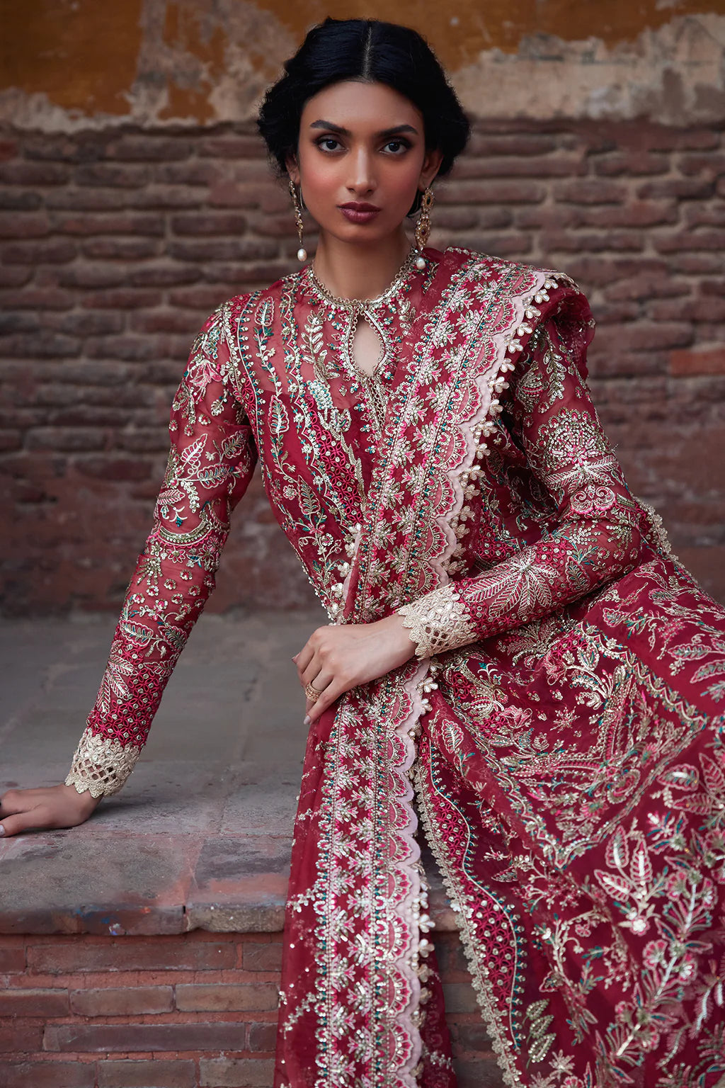 Dastangoi By Afrozeh Unstitched 3 Piece Embroidered Organza Suit DGAF23 AWE-23-V1-05 Noor Jehan - Wedding Collection Brand Mafia by Zonash