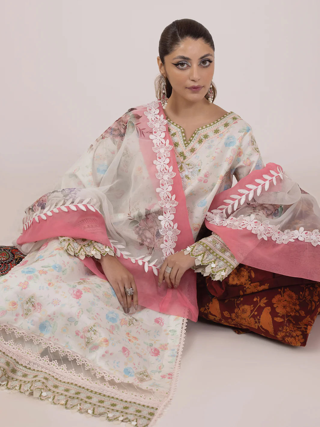 Rangeeli by Faiza Faisal Unstitched 3 Piece Embroidered Lawn Suit - FF24R - Nargis - Summer Collection