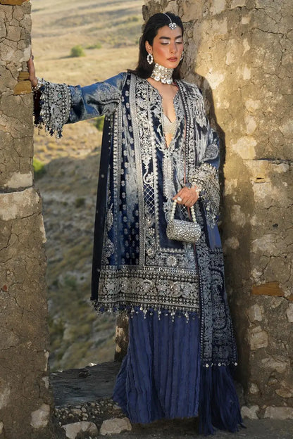 Sana Safinaz Unstitched 3 Piece Embroidered Velvet Suits SS23WL D-05 - Luxury Winter Collection Brand Mafia by Zonash