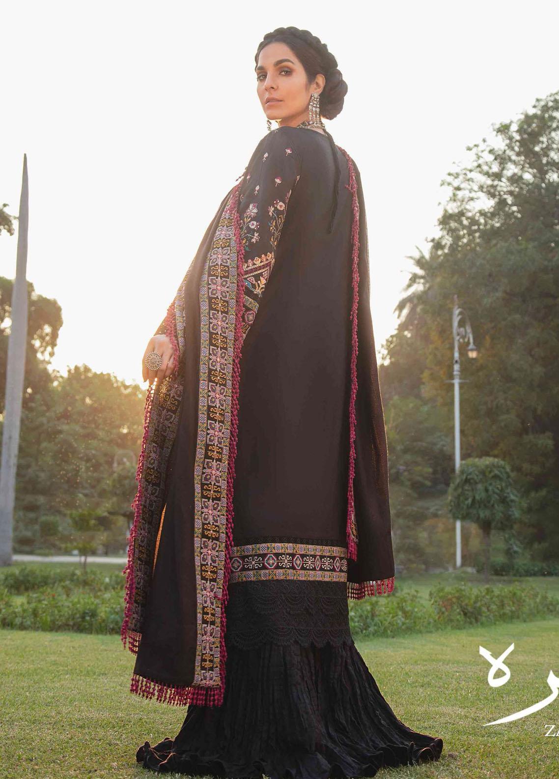 Sardiyoon Ki Kahani By Afrozeh Unstitched 3 Piece Embroidered Suit SKAF21 10 Zahira - Winter Collection Brand Mafia by Zonash