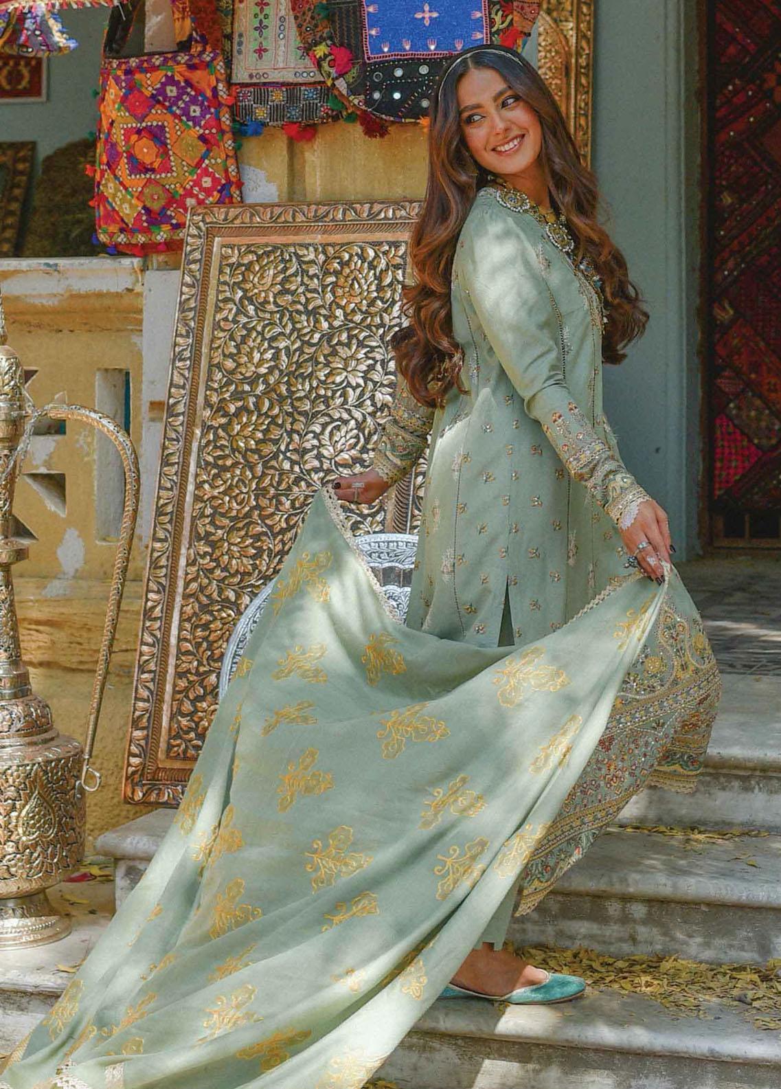 Sayonee by Qalamkar Unstitched 3 Piece Embroidered Suit QLM22SL K-06 Fariha - Winter Collection Brand Mafia by Zonash