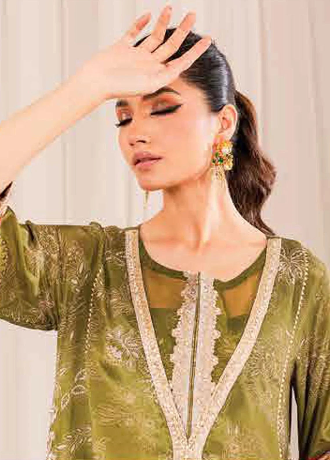 Tabeer By Charizma Unstitched 3 Piece Embroidered Silk Suit TSCRZ23 CTW-10 - Winter Collection Brand Mafia by Zonash