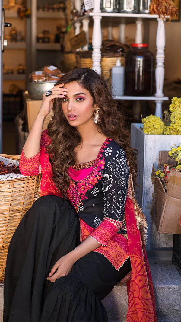 Tahra by Zainab Chottani Unstitched 3 Piece Embroidered Lawn Suit TZC21L 9A TRADITIONAL BLACK - Summer Collection Brand Mafia by Zonash