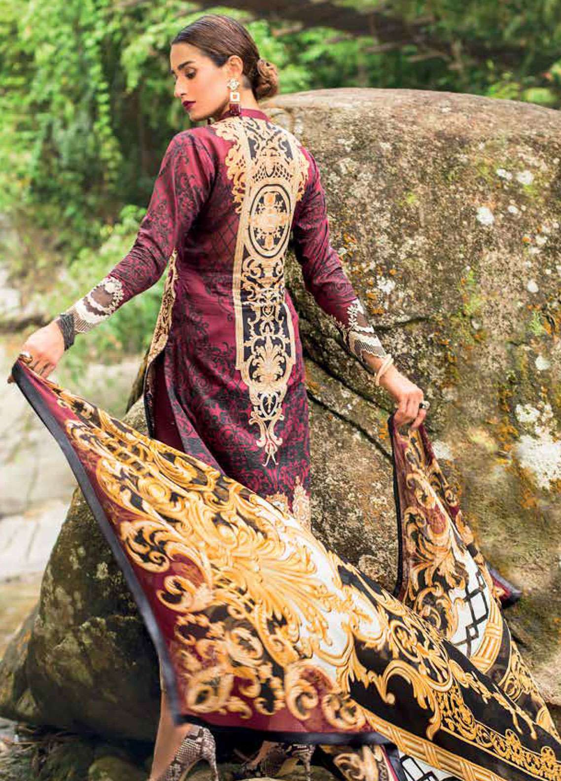 Zainab Chottani Unstitched 3 Piece Embroidered Lawn Suit ZC19L 1A VICTORIAN FRESCO - Spring / Summer Collection Brand Mafia by Zonash