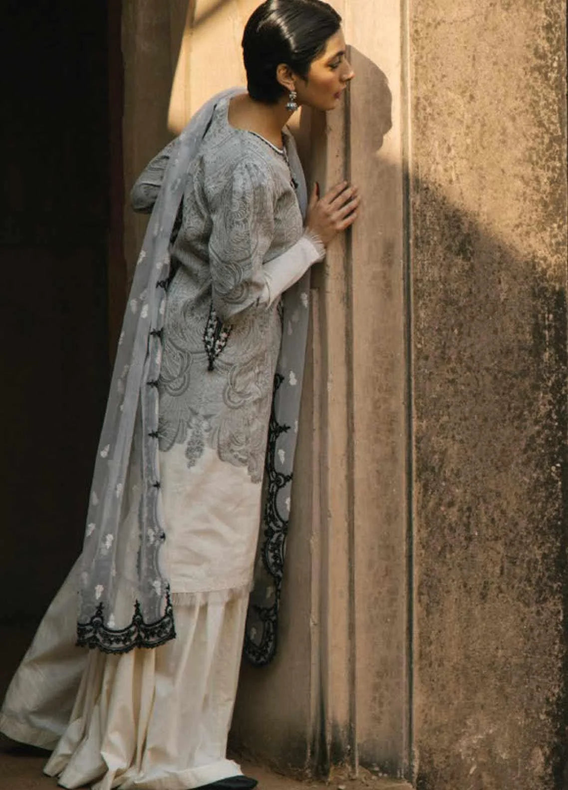 Zara Shahjahan Unstitched 3 Piece Embroidered Jacquard Suit ZSJ20GL MUMTAZ-B - Spring / Summer Collection Brand Mafia by Zonash