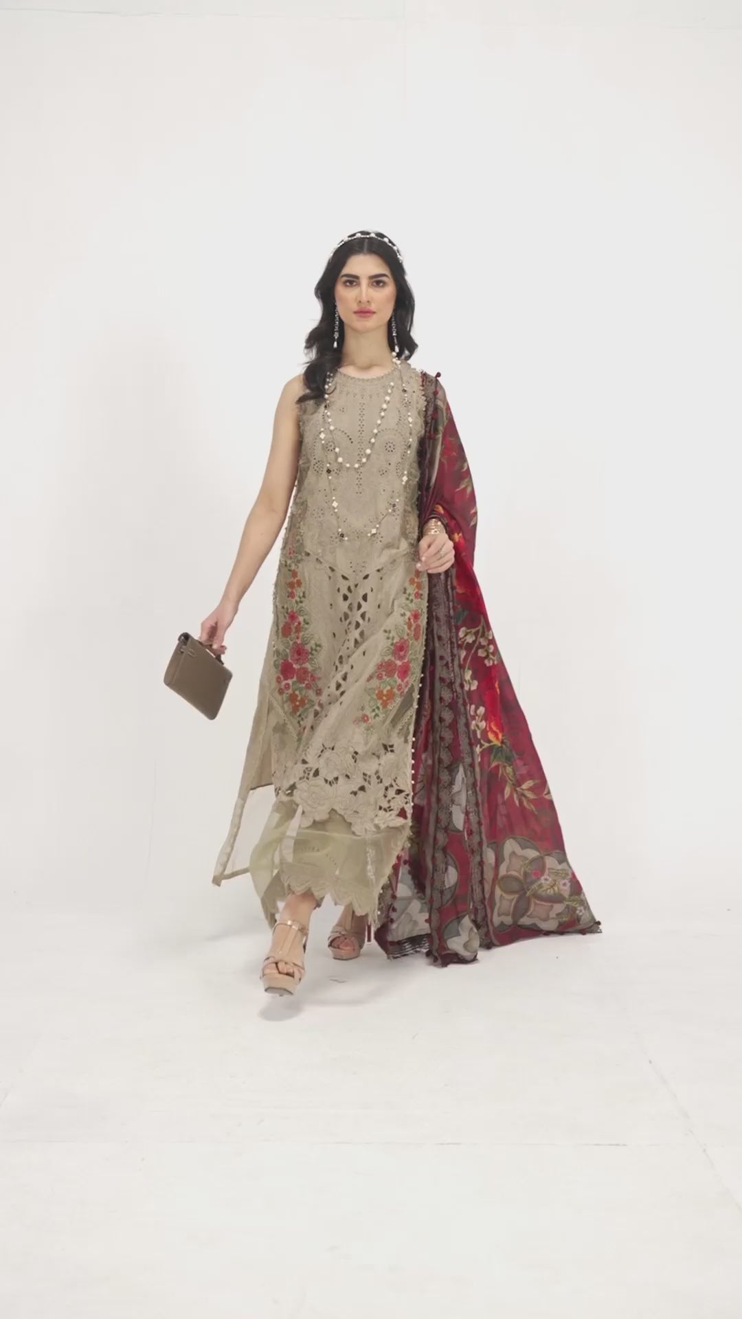 Voyage-A-Luxe-By-Maria-B-Unstitched-3-Piece-Embroidered-Lawn-Suit-MB23V-13A-Eid-Collection