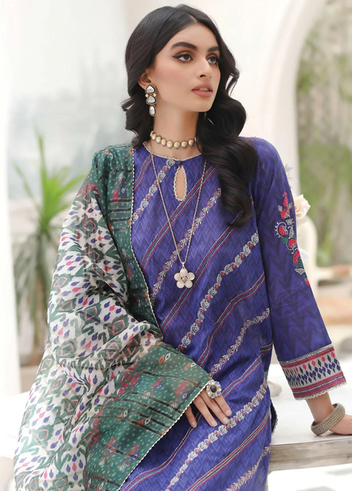 Lakhany Embroidered Lawn Suits Unstitched 3 Piece LSM23SG SG-5013 - Summer Collection Brand Mafia by Zonash